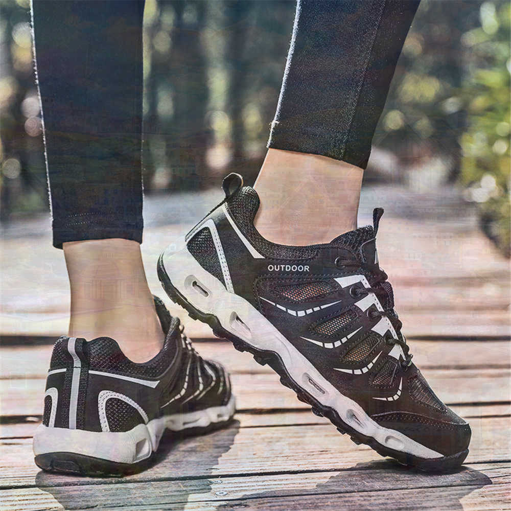 Sumer Round Tip Silver Sneaker - огляд і ціна Home Gym Minimalist